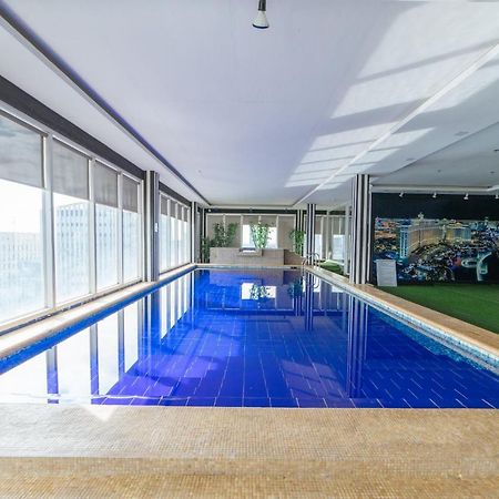 Hotel Reddoorz Premium Near Trinoma Quezon City Exterior foto