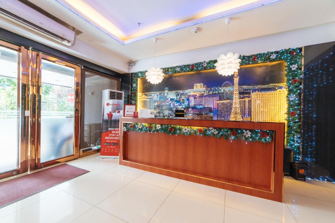 Hotel Reddoorz Premium Near Trinoma Quezon City Exterior foto