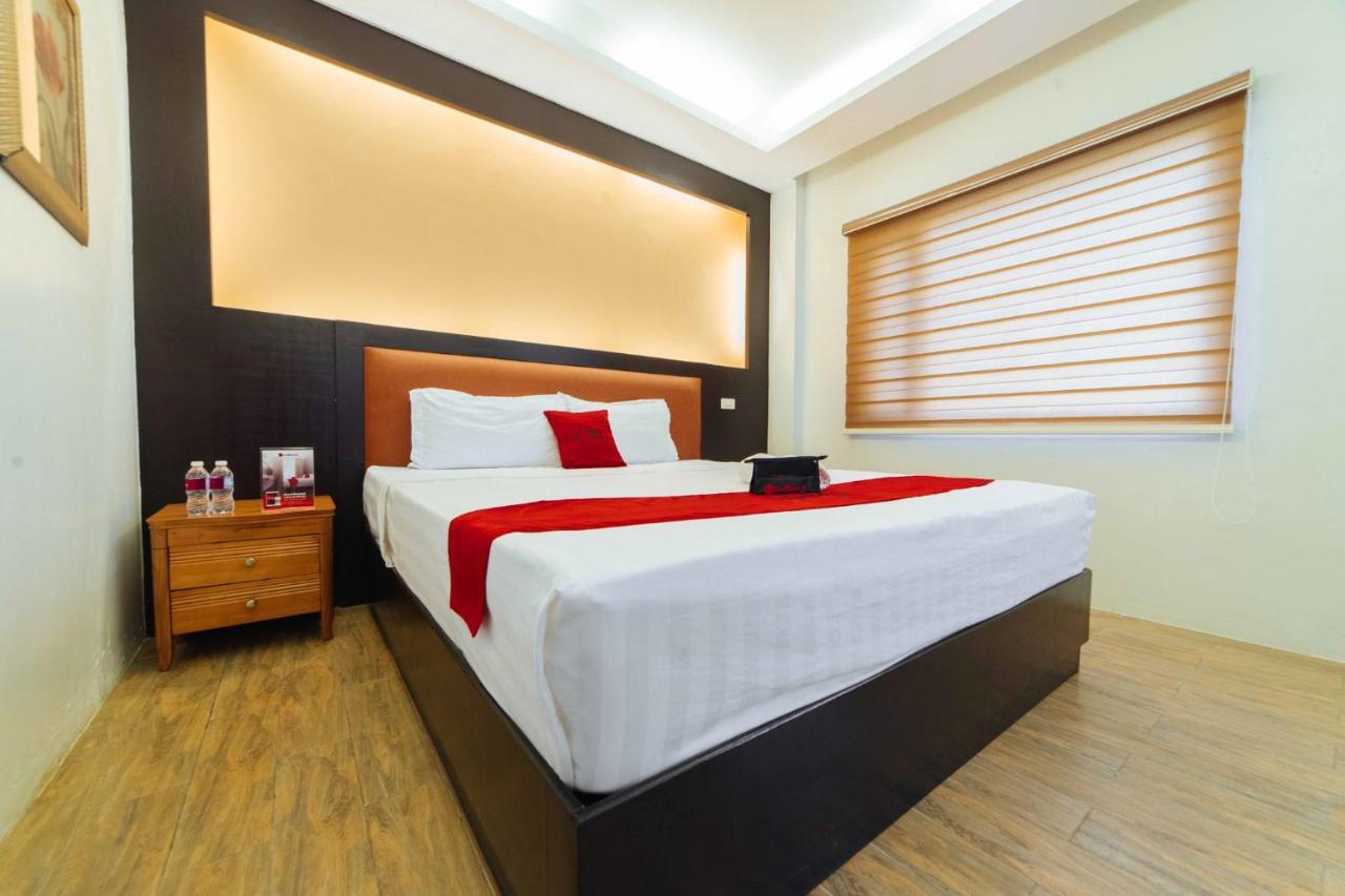 Hotel Reddoorz Premium Near Trinoma Quezon City Exterior foto